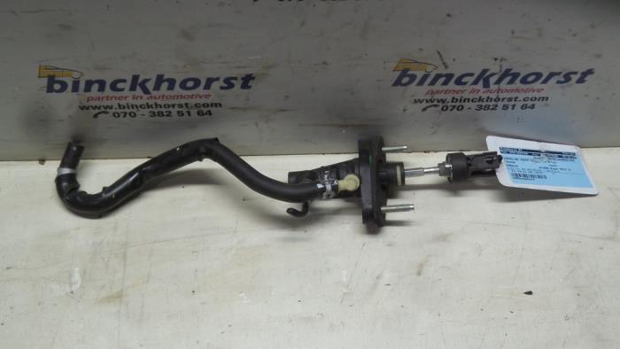 Clutch master cylinder from a Toyota Corolla (E15) 1.6 Dual VVT-i 16V 2013
