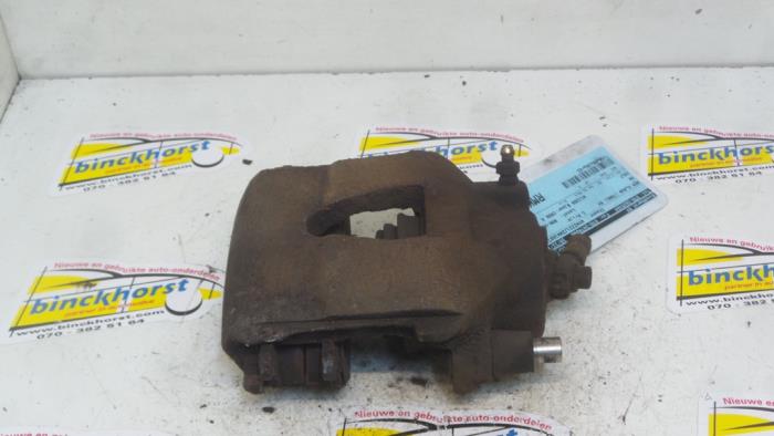 Gebrauchte Bremszange rechts vorne Volkswagen Golf IV (1J1) 1.6 Preis € 19,95 Margenregelung angeboten von Binckhorst BV