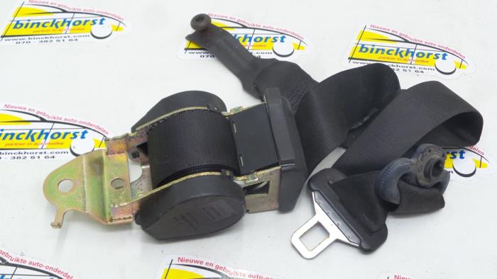 Front seatbelt, right from a BMW 3-Serie 1994