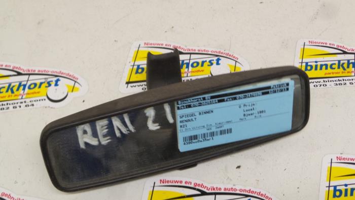 Usados Retrovisor interior Renault R21 Precio € 15,75 Norma de margen ofrecido por Binckhorst BV