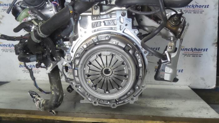Engine from a Toyota Corolla (E15) 1.6 Dual VVT-i 16V 2013