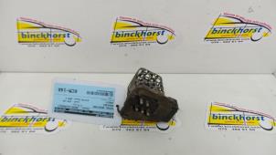 Used Heater resistor Mercedes 190 D (W201) 2.0 D Price € 15,75 Margin scheme offered by Binckhorst BV