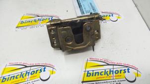 Used Rear door lock mechanism 4-door, left Daewoo Espero Price € 26,25 Margin scheme offered by Binckhorst BV