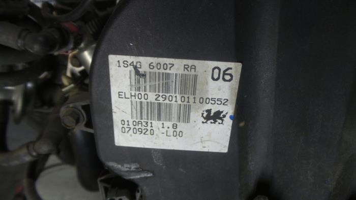 Motor van een Ford Focus 1 1.8 16V 1999