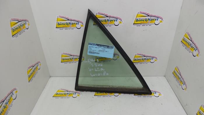 Usados Ventanilla triangular izquierda detrás Lexus IS (E2) 200 2.0 24V Precio € 36,75 Norma de margen ofrecido por Binckhorst BV