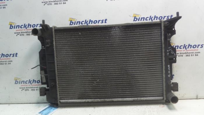 Usagé Radiateur Saab 9-3 I (YS3D) 2.3 S,SE 16V Prix € 36,75 Règlement à la marge proposé par Binckhorst BV