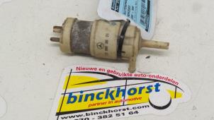 Used Windscreen washer pump Mercedes 200 - 500 Price € 15,75 Margin scheme offered by Binckhorst BV