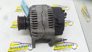 Dynamo van een Volkswagen Polo III (6N1) 1.9 D 1996