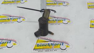 Usagé Pompe lave-glace avant Toyota Tercel Prix € 15,75 Règlement à la marge proposé par Binckhorst BV