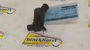 Usados Bomba de limpiaparabrisas delante Volvo S40 Precio € 15,75 Norma de margen ofrecido por Binckhorst BV