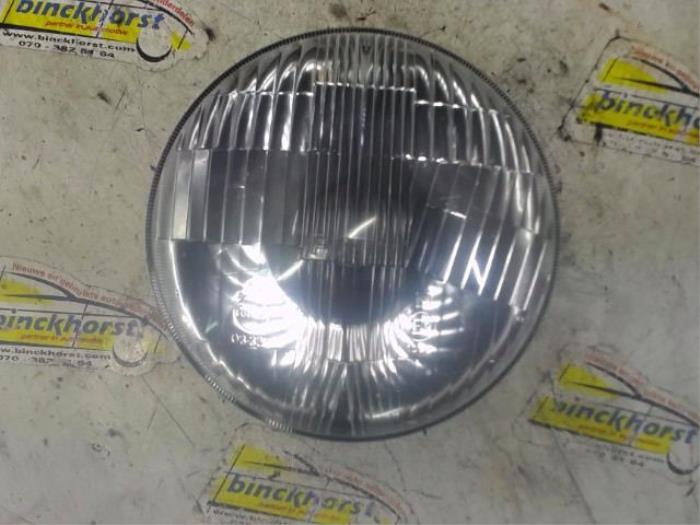 Nowe Reflektor lewy Fiat Ritmo Cena € 19,06 Z VAT oferowane przez Binckhorst BV