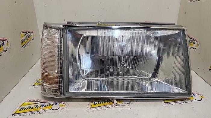 Nowe Reflektor prawy Fiat Regata Cena € 23,82 Z VAT oferowane przez Binckhorst BV