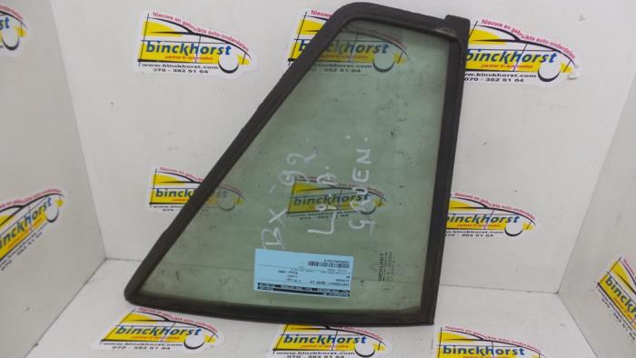 Usados Ventanilla triangular izquierda detrás Citroen BX Precio € 26,25 Norma de margen ofrecido por Binckhorst BV