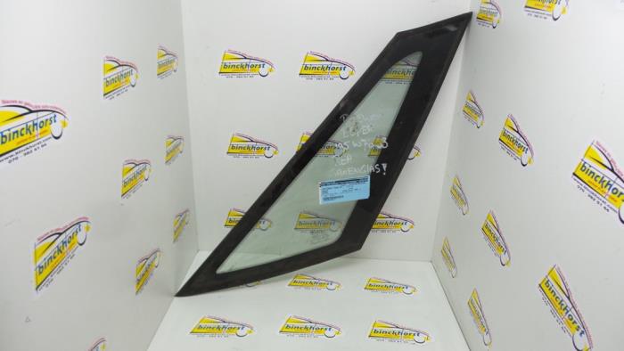 Usados Ventanilla triangular derecha detrás Daewoo Espero 2.0 CD Precio € 26,25 Norma de margen ofrecido por Binckhorst BV