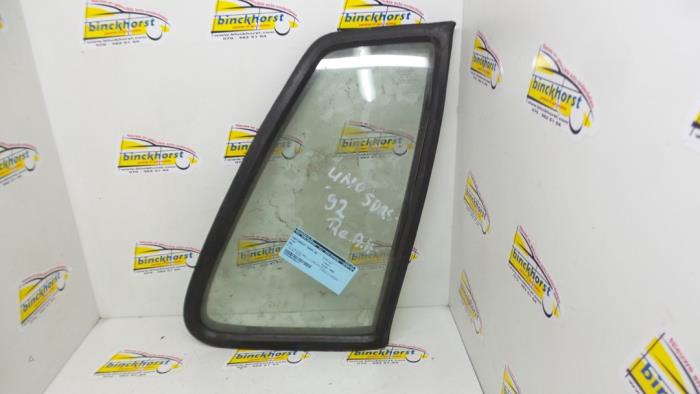 Usados Ventanilla triangular derecha detrás Fiat Uno Precio € 26,25 Norma de margen ofrecido por Binckhorst BV