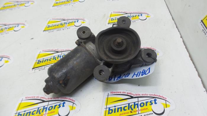 Front wiper motor from a Daihatsu Applause 1991