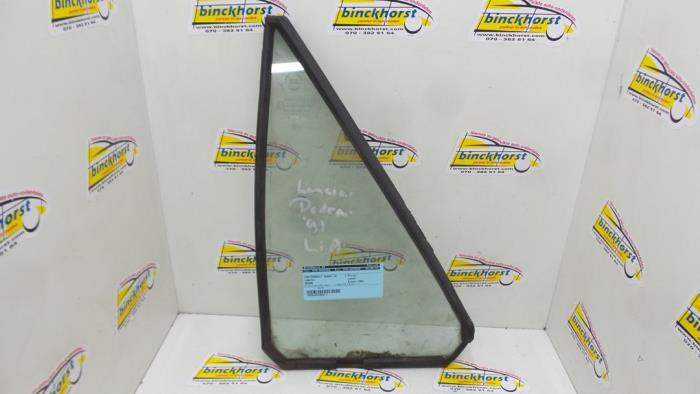 Usados Ventanilla triangular izquierda detrás Lancia Dedra Precio € 26,25 Norma de margen ofrecido por Binckhorst BV