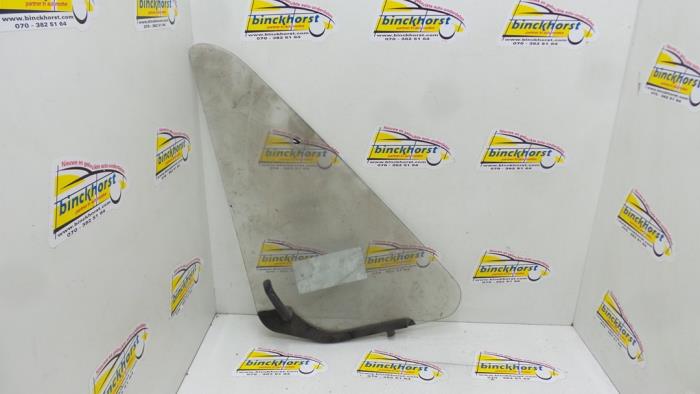 Usados Ventanilla triangular izquierda delante Mazda E1600 Precio € 31,50 Norma de margen ofrecido por Binckhorst BV