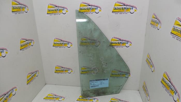 Usados Ventanilla triangular izquierda detrás BMW 2000 - 3000 Precio € 42,00 Norma de margen ofrecido por Binckhorst BV