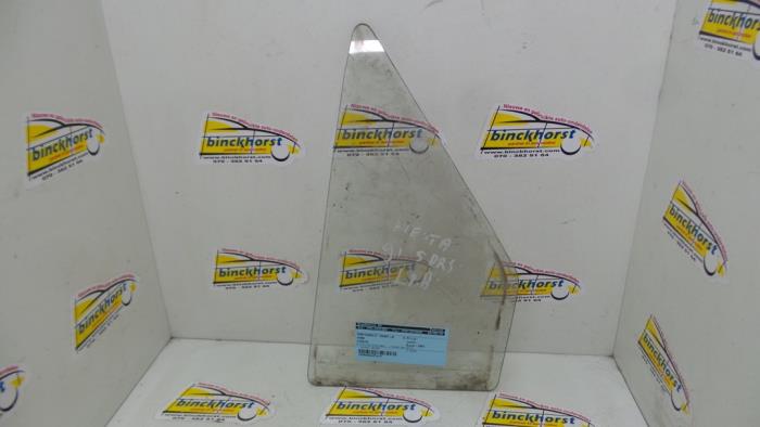 Usados Ventanilla triangular izquierda detrás Ford Fiesta Precio € 26,25 Norma de margen ofrecido por Binckhorst BV