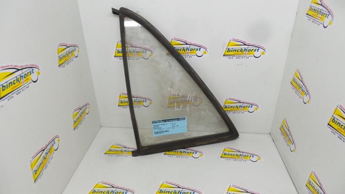 Usados Ventanilla triangular izquierda detrás Mercedes 260SE-600SEL Precio € 36,75 Norma de margen ofrecido por Binckhorst BV