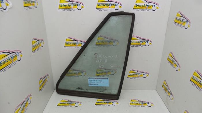 Usados Ventanilla triangular derecha detrás Nissan Bluebird Precio € 31,50 Norma de margen ofrecido por Binckhorst BV
