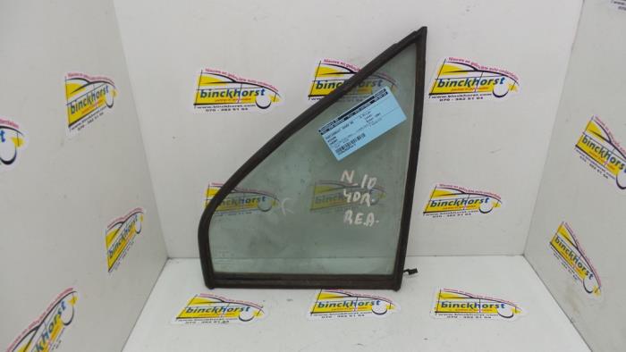 Usados Ventanilla triangular derecha detrás Nissan Cherry Precio € 31,50 Norma de margen ofrecido por Binckhorst BV