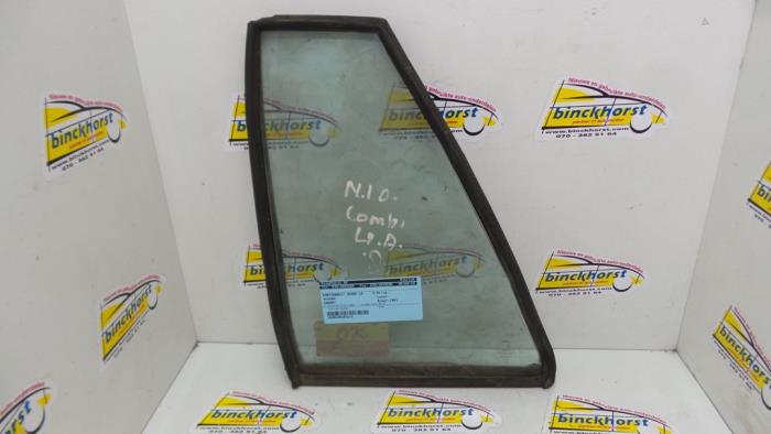 Usados Ventanilla triangular izquierda detrás Nissan Cherry Precio € 31,50 Norma de margen ofrecido por Binckhorst BV
