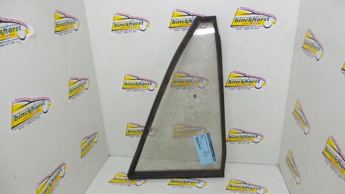 Usados Ventanilla triangular derecha detrás Opel Senator Precio € 31,50 Norma de margen ofrecido por Binckhorst BV