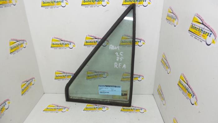 Usados Ventanilla triangular derecha detrás Renault R25 Precio € 31,50 Norma de margen ofrecido por Binckhorst BV