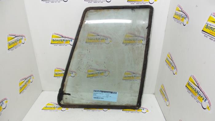 Usados Ventanilla triangular derecha detrás Toyota Celica Precio € 31,50 Norma de margen ofrecido por Binckhorst BV