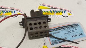 Used Heater resistor Renault Clio (B/C57/357/557/577) 1.4i RN,RT Kat. Price € 21,00 Margin scheme offered by Binckhorst BV