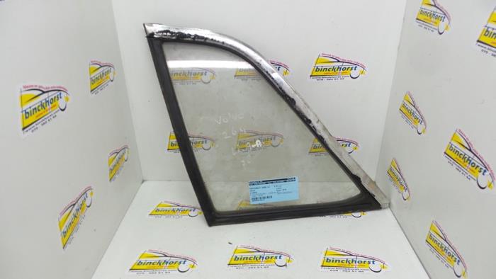 Usados Ventanilla triangular izquierda detrás Volvo 2-Serie Precio € 31,50 Norma de margen ofrecido por Binckhorst BV