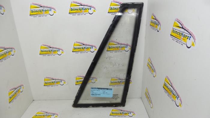 Usados Ventanilla triangular derecha detrás Volvo 7-Serie Precio € 31,50 Norma de margen ofrecido por Binckhorst BV
