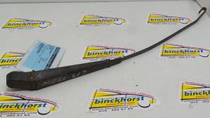 Used Front wiper arm Mercedes 207 - 410 Price € 10,50 Margin scheme offered by Binckhorst BV