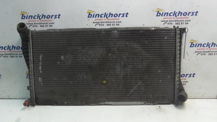Used Radiator BMW 5 serie Touring (E39) 525d 24V Price € 42,00 Margin scheme offered by Binckhorst BV