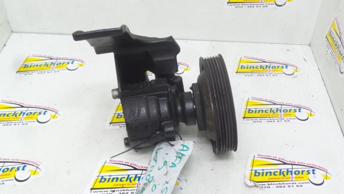 Usagé Pompe de direction Alfa Romeo 156 Sportwagon (932) 1.9 JTD Prix € 63,00 Règlement à la marge proposé par Binckhorst BV