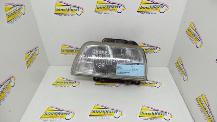 Używane Reflektor lewy Subaru Mini Jumbo Cena € 26,25 Procedura marży oferowane przez Binckhorst BV