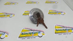 Usagé Bouchon réservoir Ford Escort Prix € 10,50 Règlement à la marge proposé par Binckhorst BV