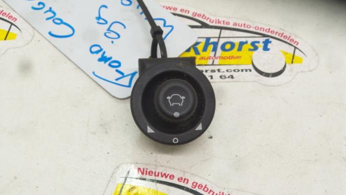 Używane Przelacznik lusterka Ford Cougar (ECX/W) 2.5 24V Cena € 15,75 Procedura marży oferowane przez Binckhorst BV