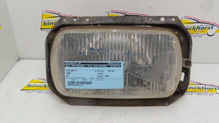 Używane Reflektor prawy Saab 90 Cena € 36,75 Procedura marży oferowane przez Binckhorst BV