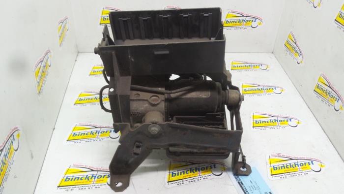 Begagnade ABS-pump Opel Vectra Pris € 63,00 Marginaltabell erbjuds av Binckhorst BV