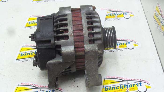 Dynamo d'un Opel Zafira (F75) 2.0 DTI 16V 2000