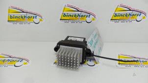 Used Heater resistor Jeep Grand Cherokee (WK/WK2) 3.0 CRD V6 24V Price € 26,25 Margin scheme offered by Binckhorst BV