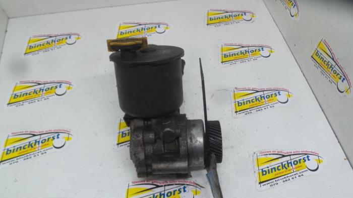 Usagé Pompe direction assistée Mazda 626 (GW19) 2.0 DiTD 16V Prix € 42,00 Règlement à la marge proposé par Binckhorst BV