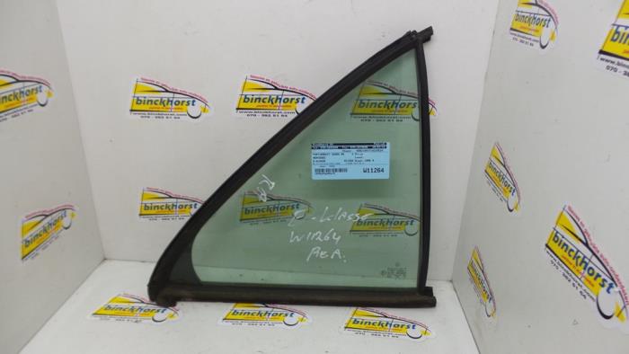 Usados Ventanilla triangular derecha detrás Mercedes E (W210) 2.3 E-230 16V Precio € 26,25 Norma de margen ofrecido por Binckhorst BV