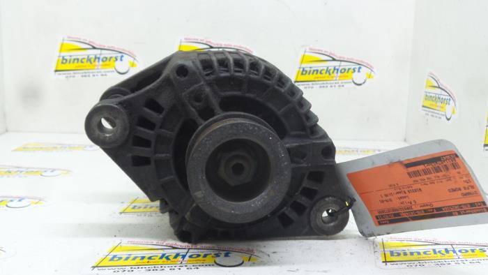 Begagnade Dynamo Alfa Romeo 156 (932) 1.8 Twin Spark 16V Pris € 42,00 Marginaltabell erbjuds av Binckhorst BV