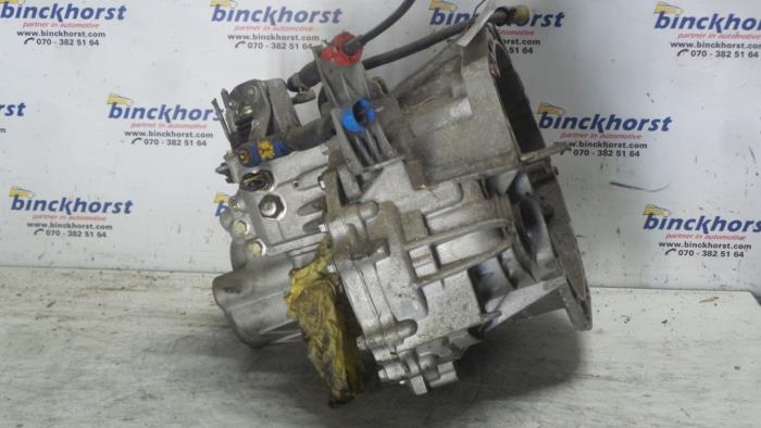 Gearbox from a Renault Megane 2004