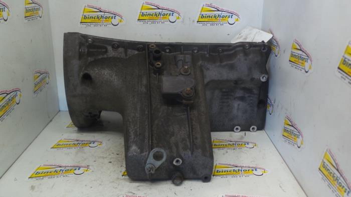 Usagé Couvercle carter Mercedes A (W168) 1.4 A-140 Prix € 42,00 Règlement à la marge proposé par Binckhorst BV