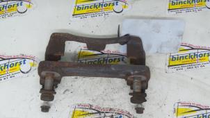 Used Front brake calliperholder, left Chrysler PT Cruiser 2.0 16V Price € 26,25 Margin scheme offered by Binckhorst BV